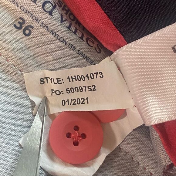 Vineyard Vines On The Go Performance Shorts Size 36 - Picture 5 of 11